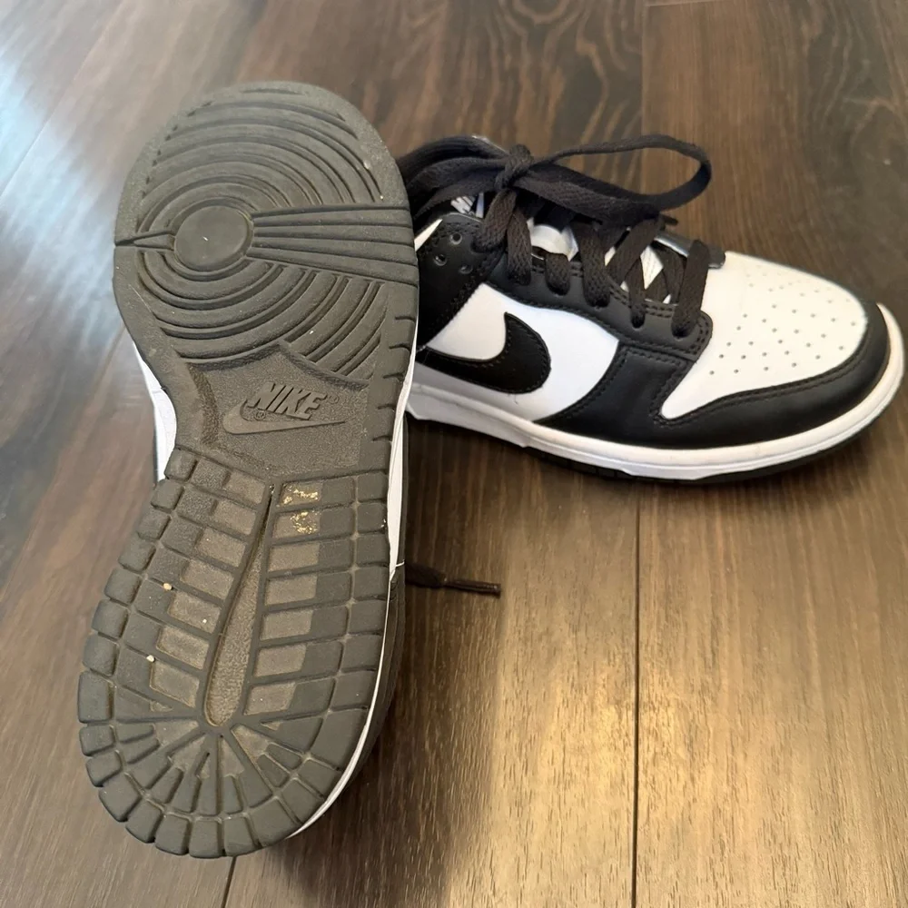 Nike Dunk Retro Lows Black White Sneakers Pandas